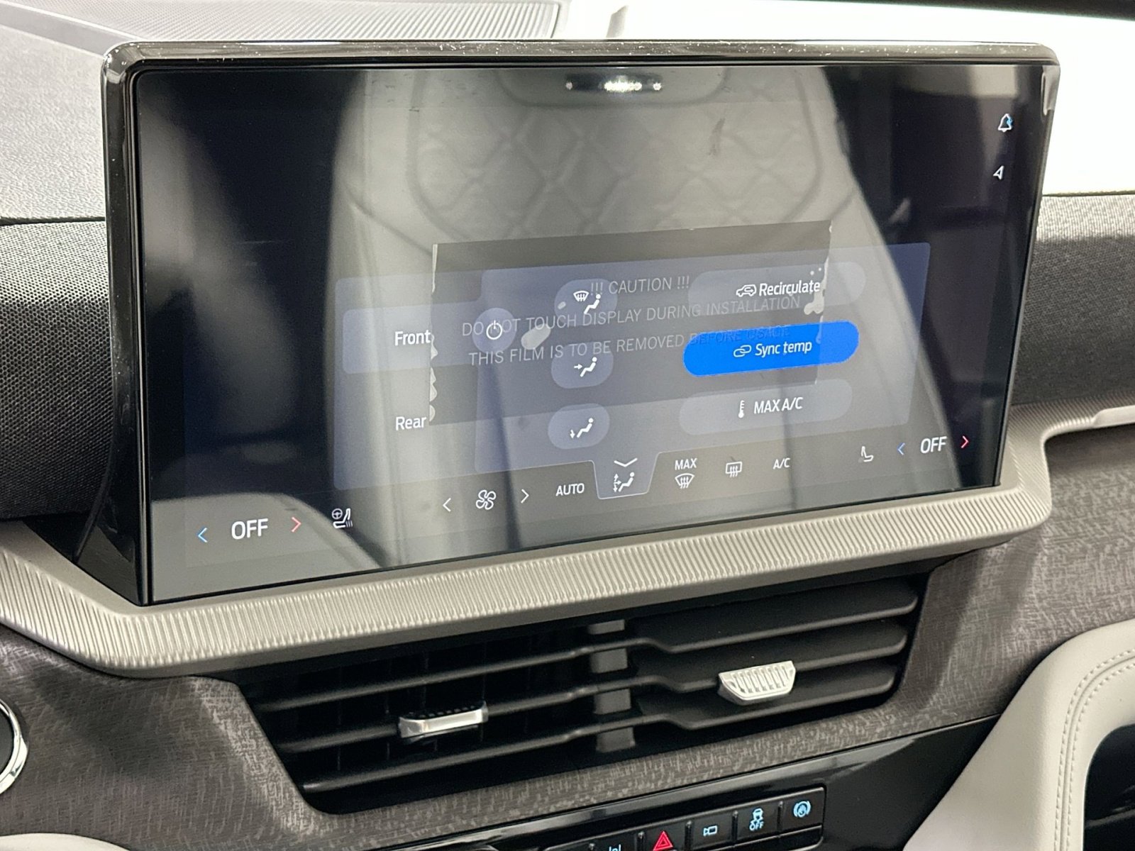 New 2026 Ford Explorer Platinum w/ LUX Leather Package image 24