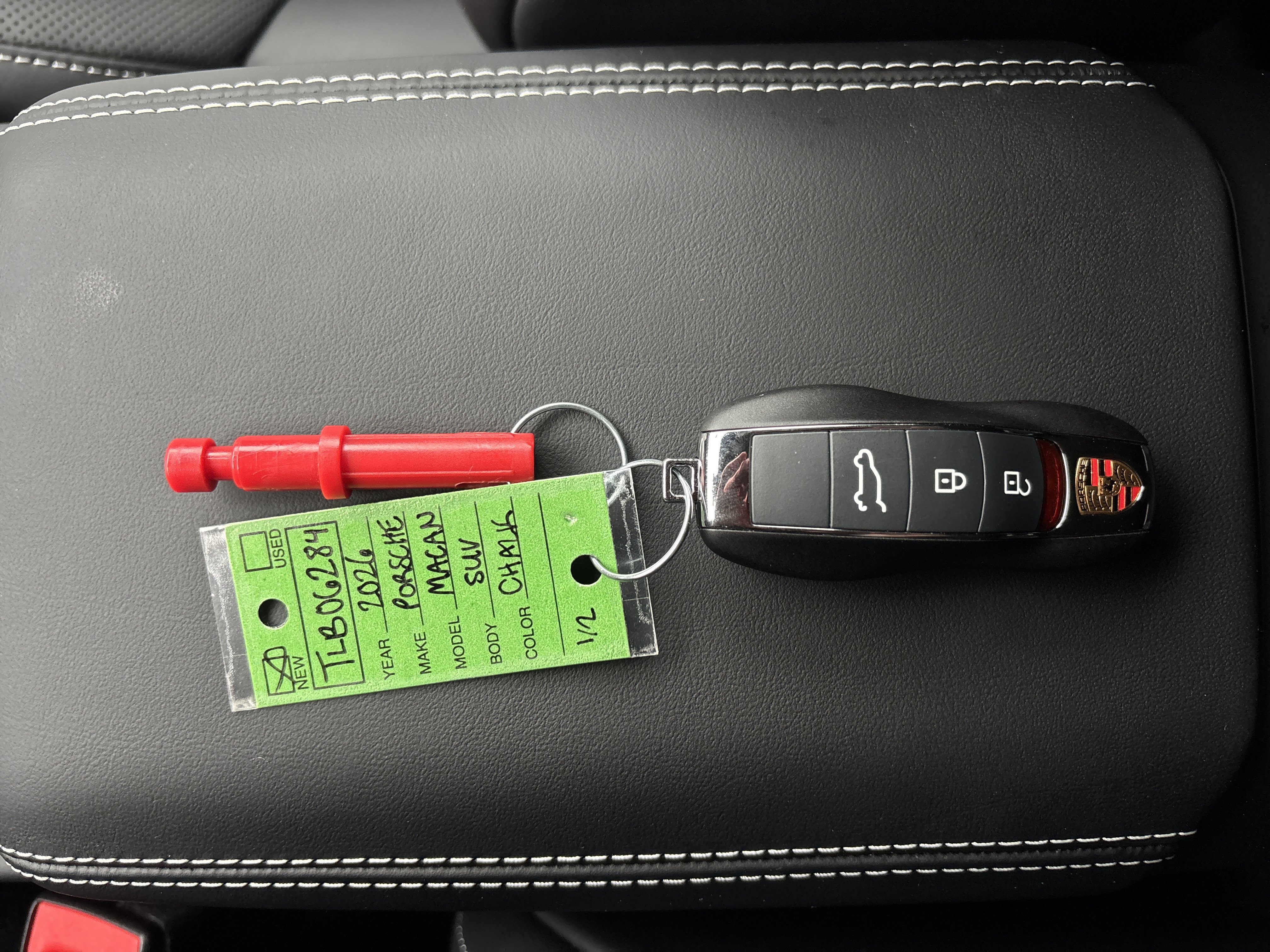 New 2026 Porsche Macan image 23