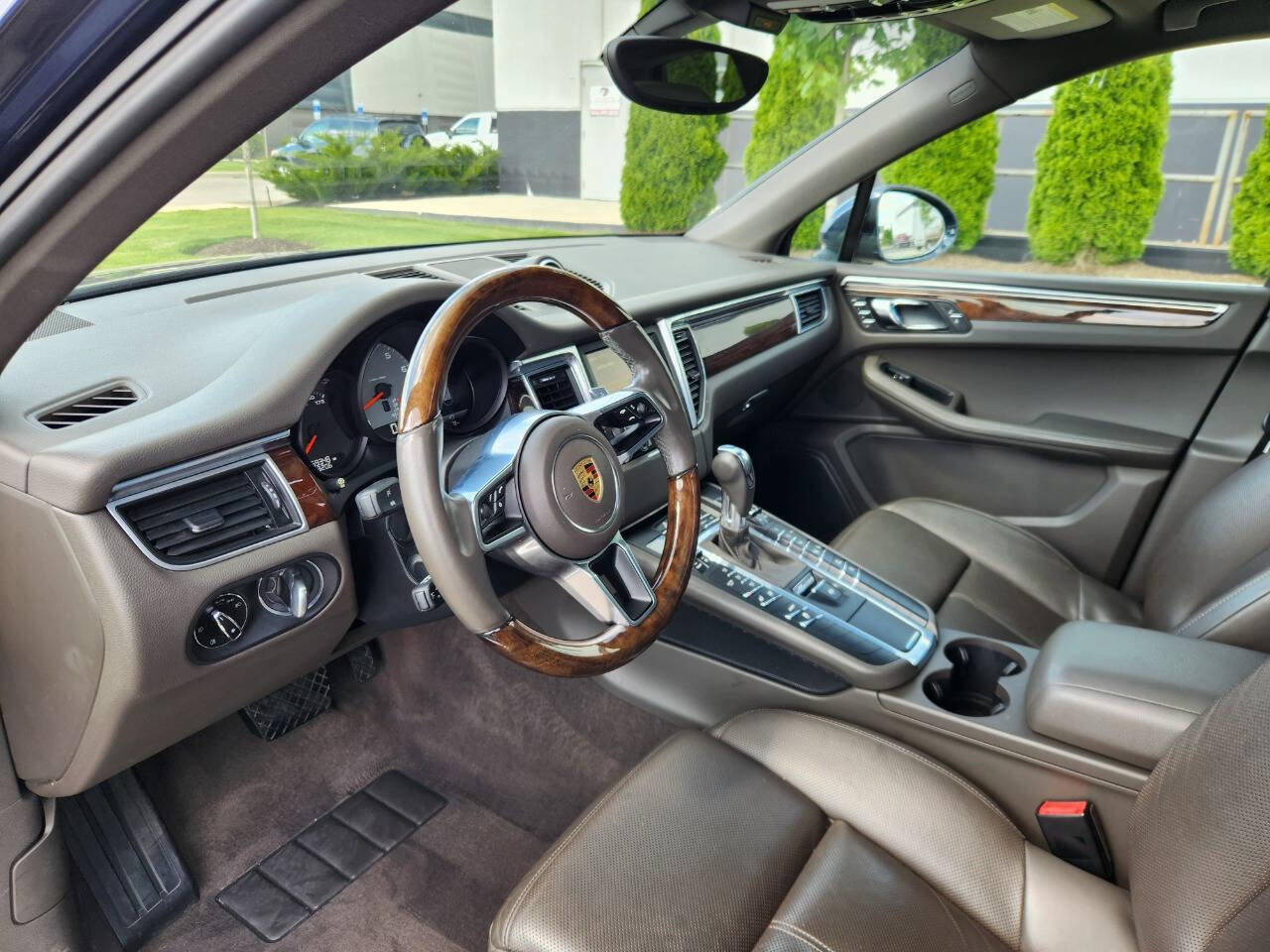 Used 2016 Porsche Macan S AWD/4WD image 12
