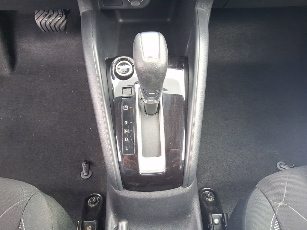 Certified 2020 Nissan Kicks S image 20