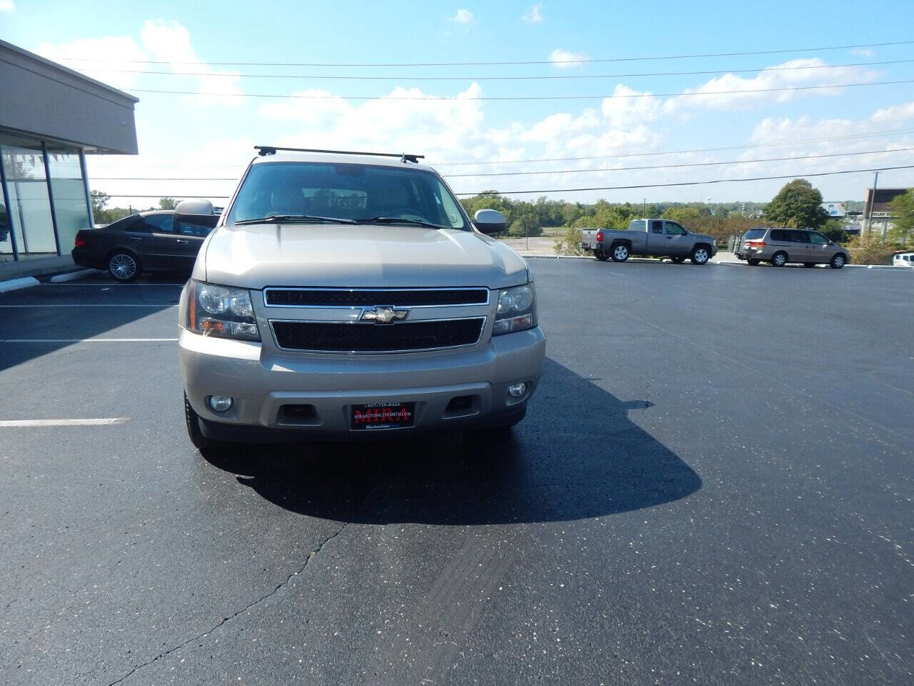 Used 2008 Chevrolet Suburban LT image 4