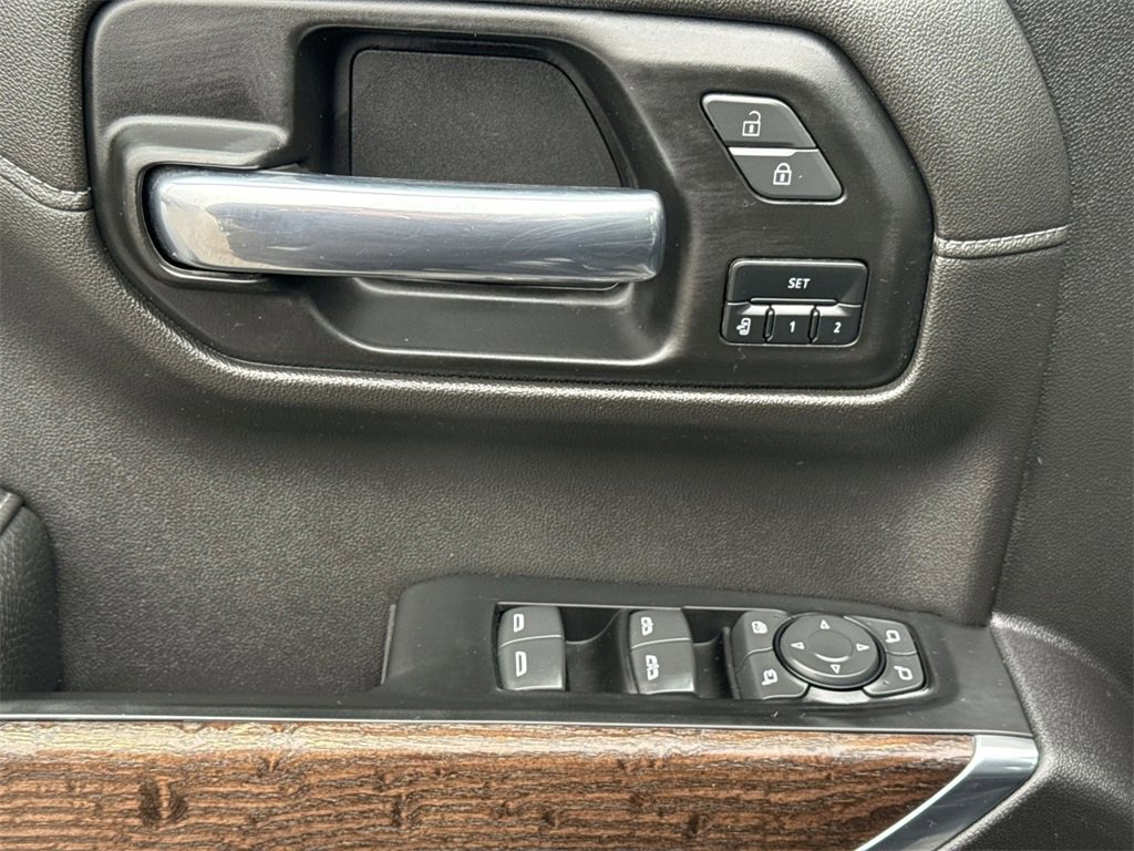 Used 2022 GMC Sierra 1500 Denali w/ Denali Premium Package image 15