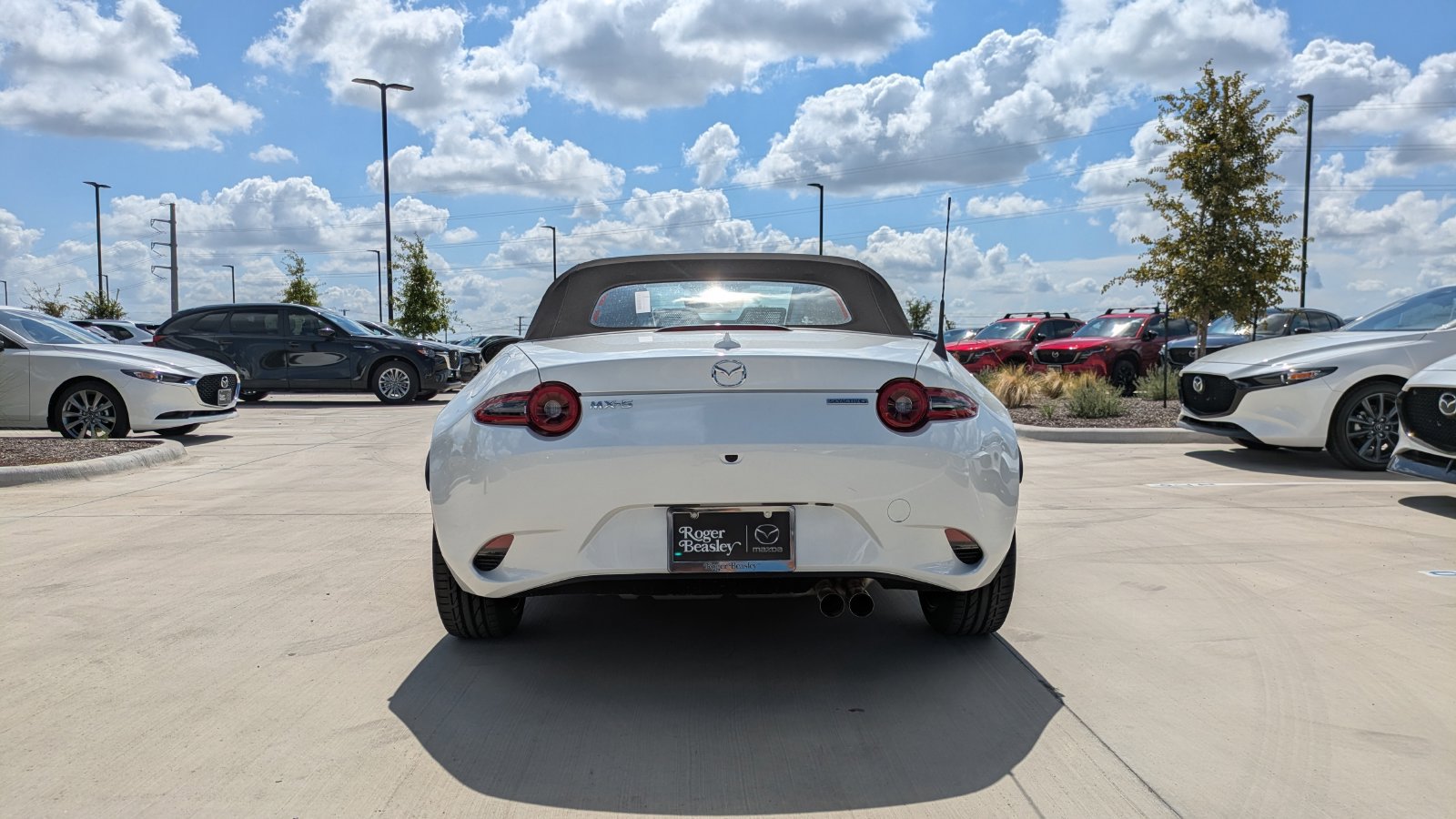New 2026 MAZDA MX-5 Miata Grand Touring RWD image 6