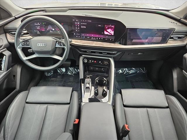 Certified 2025 Audi Q5 Prestige AWD/4WD image 22