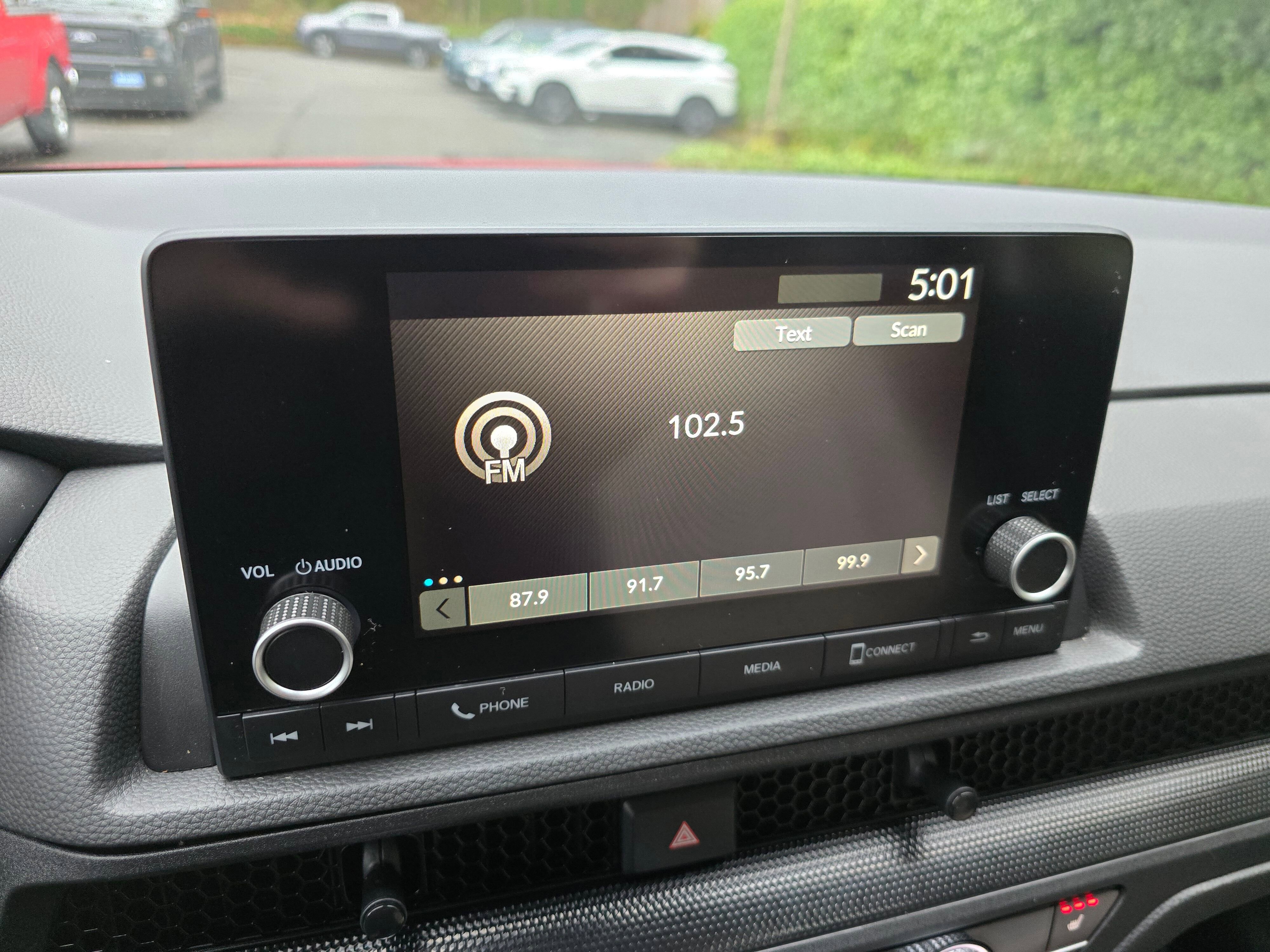 Certified 2023 Honda CR-V EX image 30