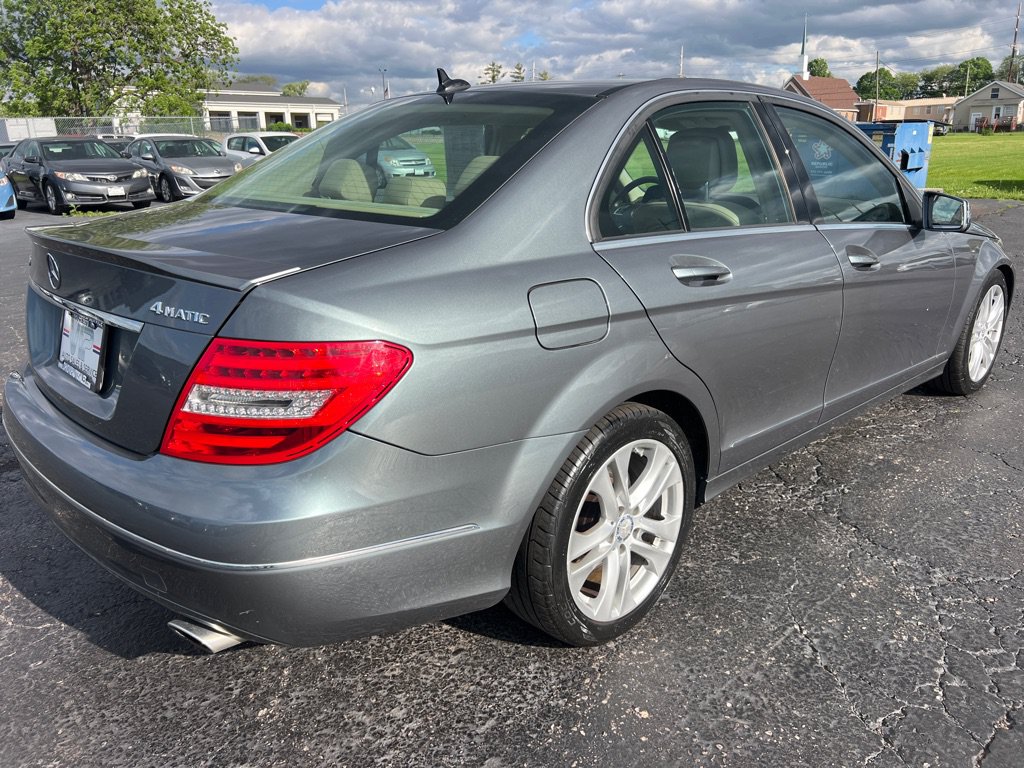 Used 2012 Mercedes-Benz C 300 4MATIC Sedan image 7