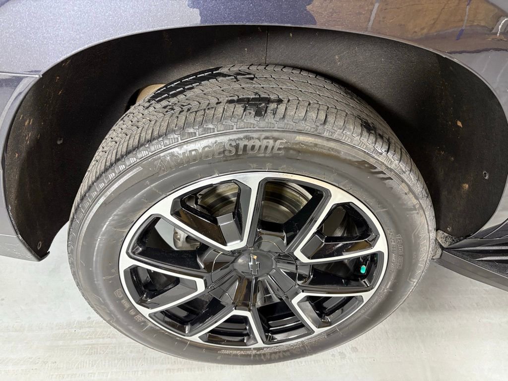 Used 2022 Chevrolet Tahoe RST w/ Luxury Package image 12