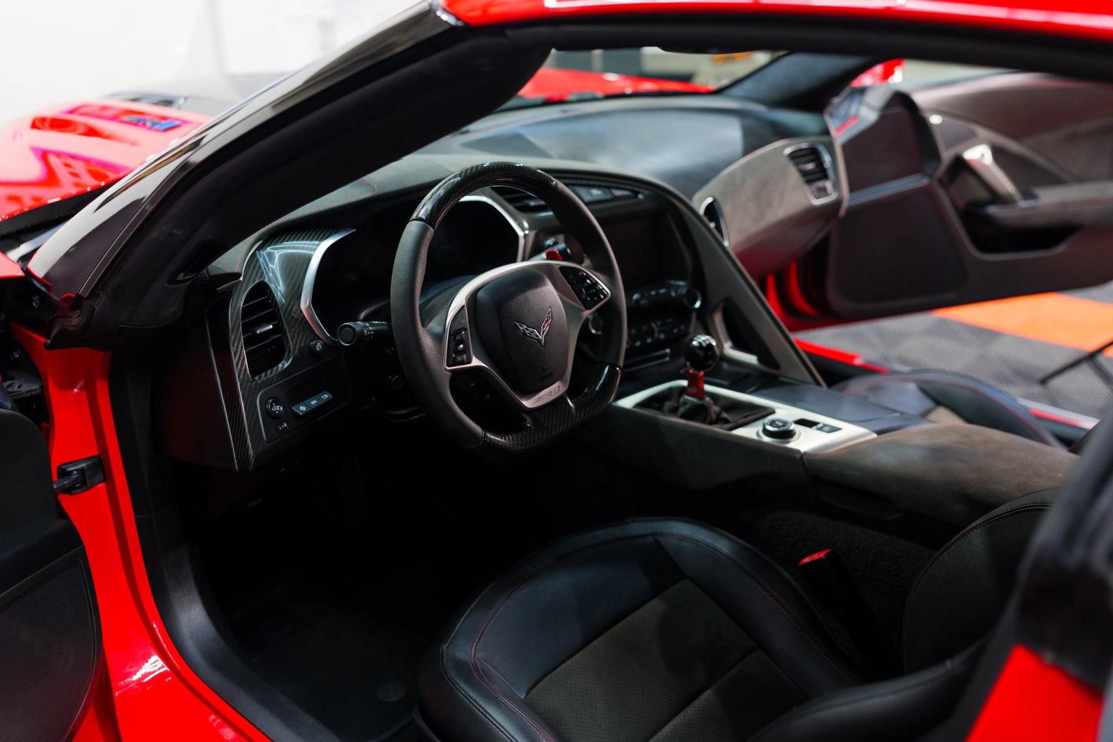 Used 2019 Chevrolet Corvette ZR1 RWD image 32
