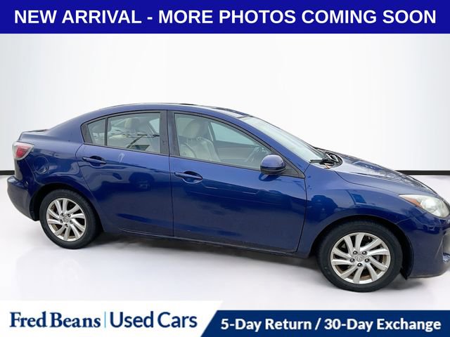 Used 2012 MAZDA MAZDA3 i Grand Touring w/ Tech Pkg image 8