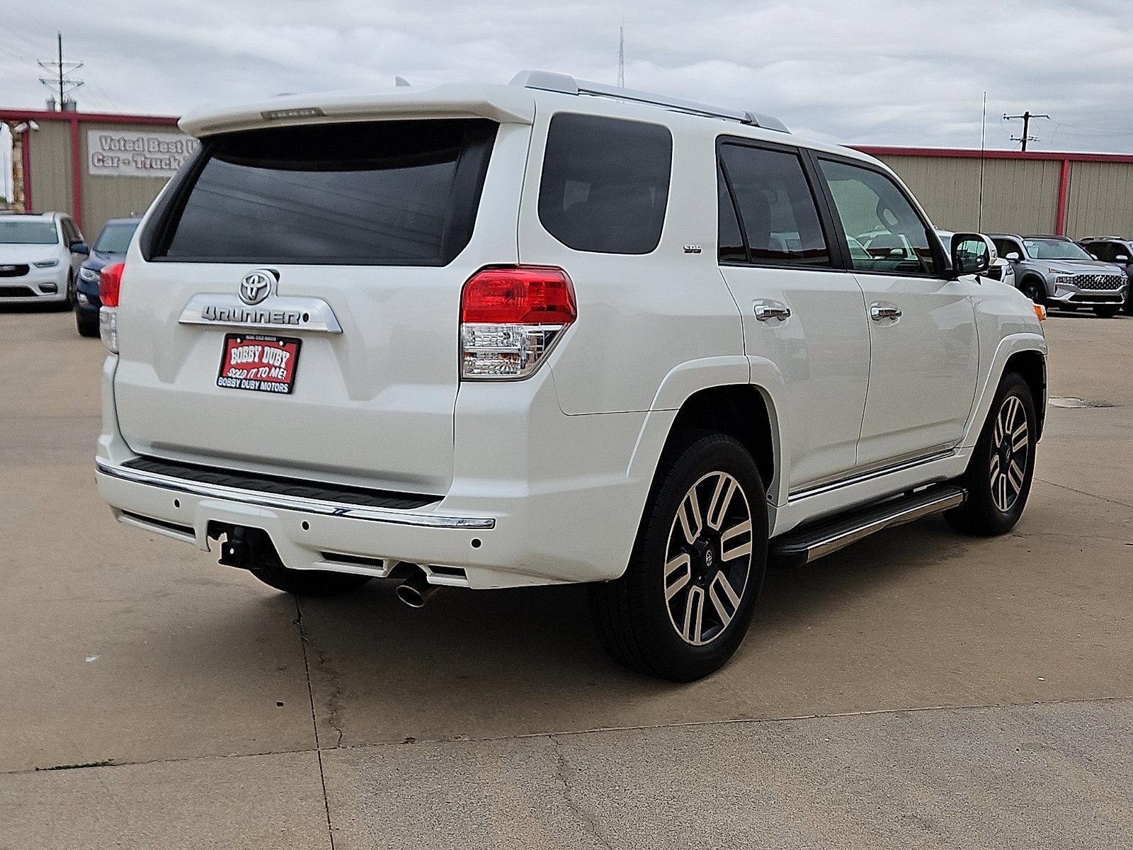 Used 2011 Toyota 4Runner SR5 w/ Convenience Pkg RWD image 3