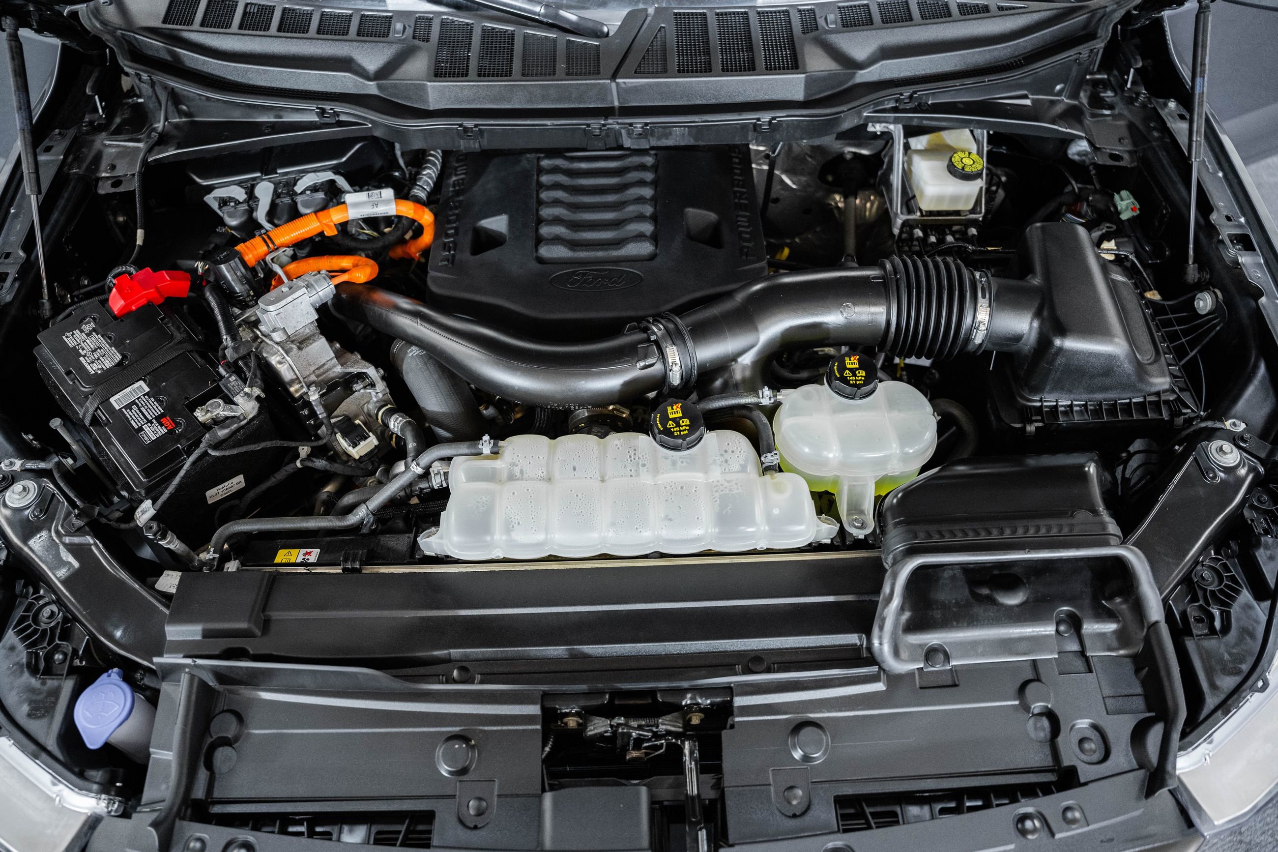 Certified 2023 Ford F150 Lariat w/ Equipment Group 502A High image 27