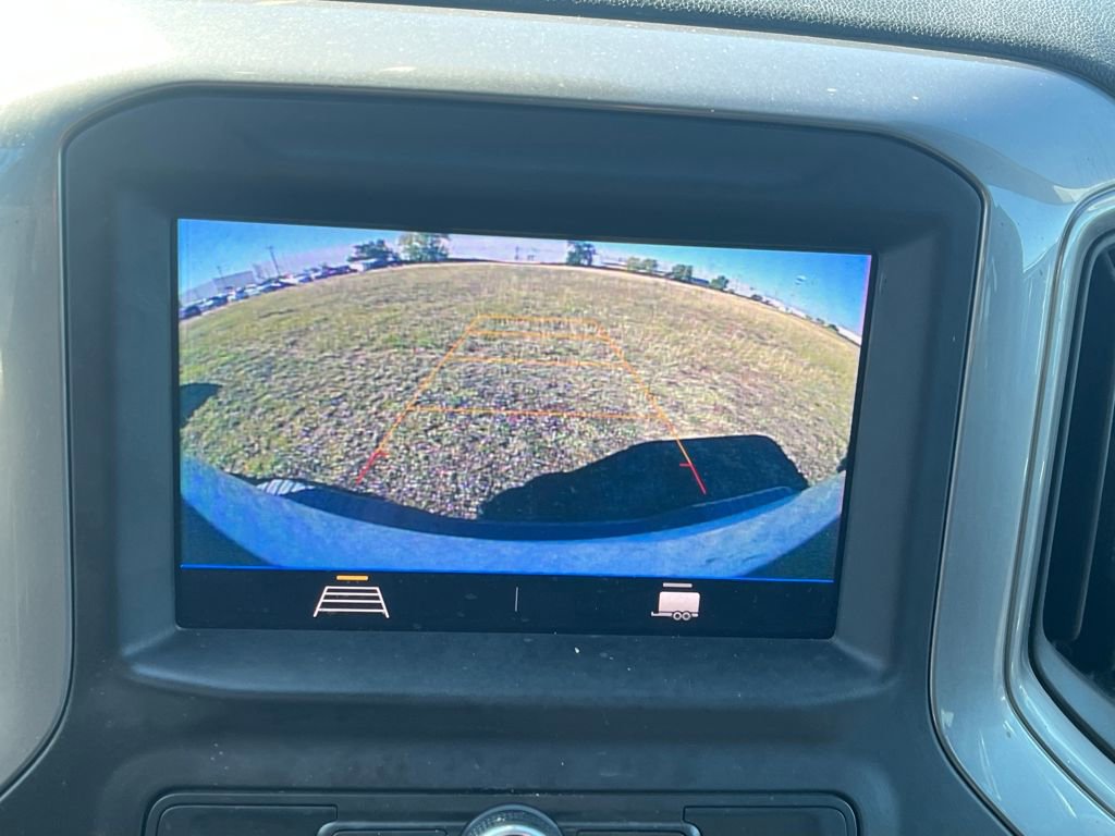 Used 2020 Chevrolet Silverado 2500 Custom w/ Custom Value Package image 25