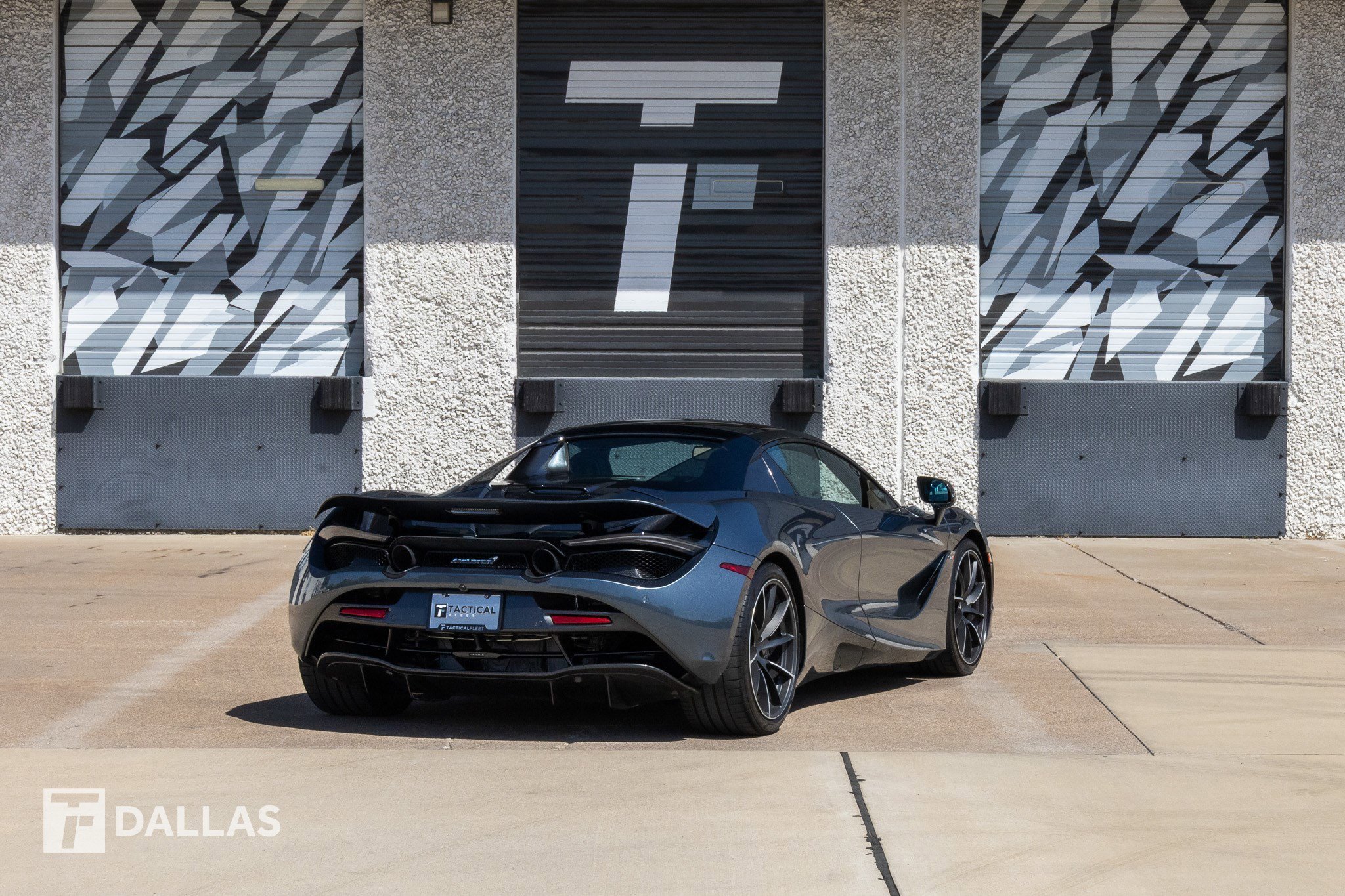 Used 2020 McLaren 720S Spider image 15