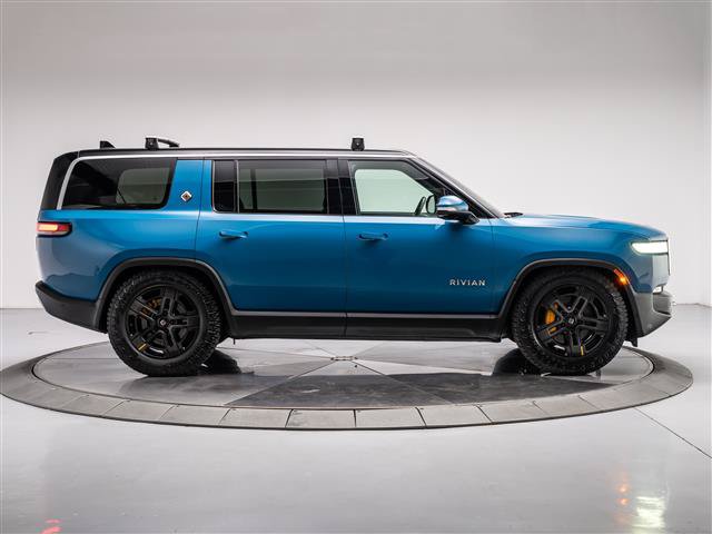 Used 2023 Rivian R1S Adventure AWD/4WD image 6