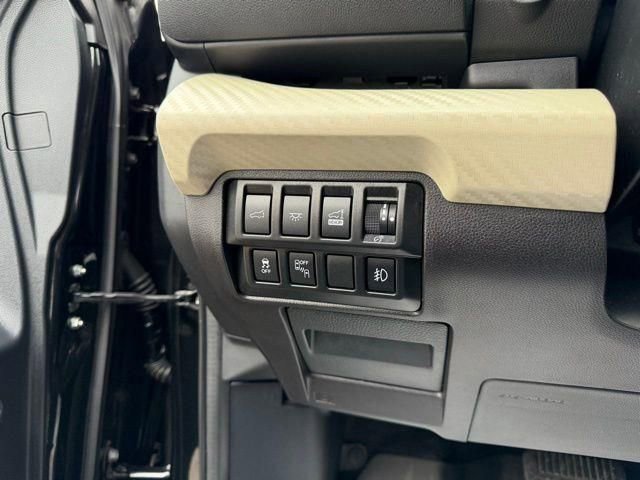 Used 2020 Subaru Ascent Premium w/ Convenience Package AWD/4WD image 31