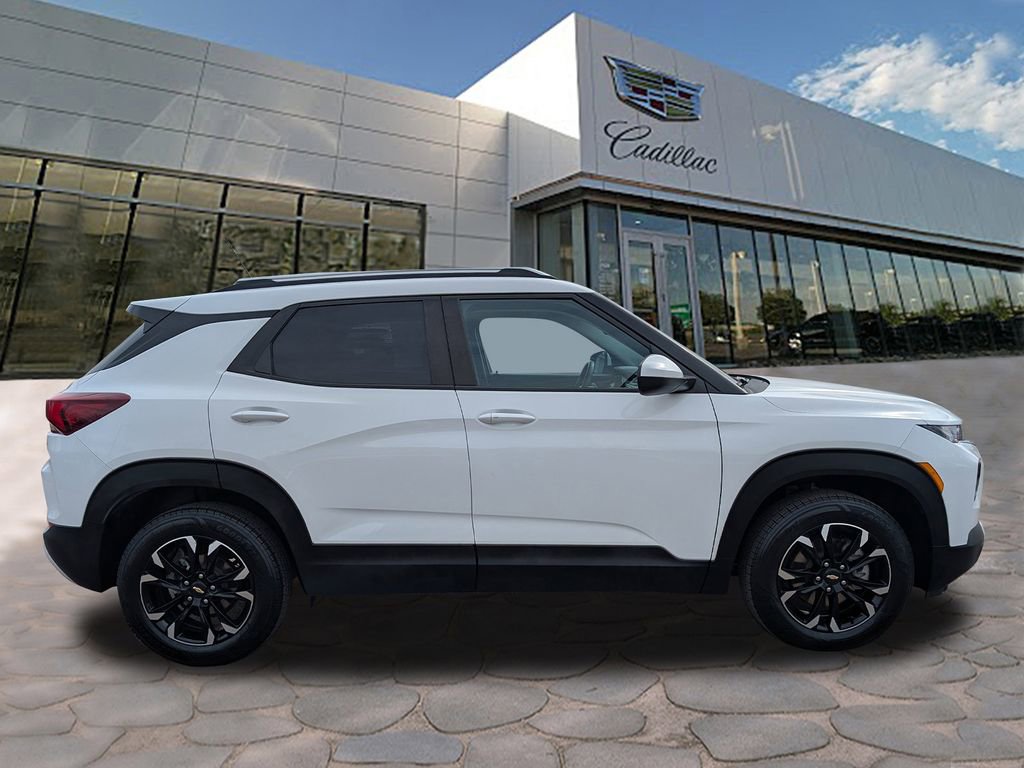 Used 2021 Chevrolet TrailBlazer LT w/ Convenience Package image 37