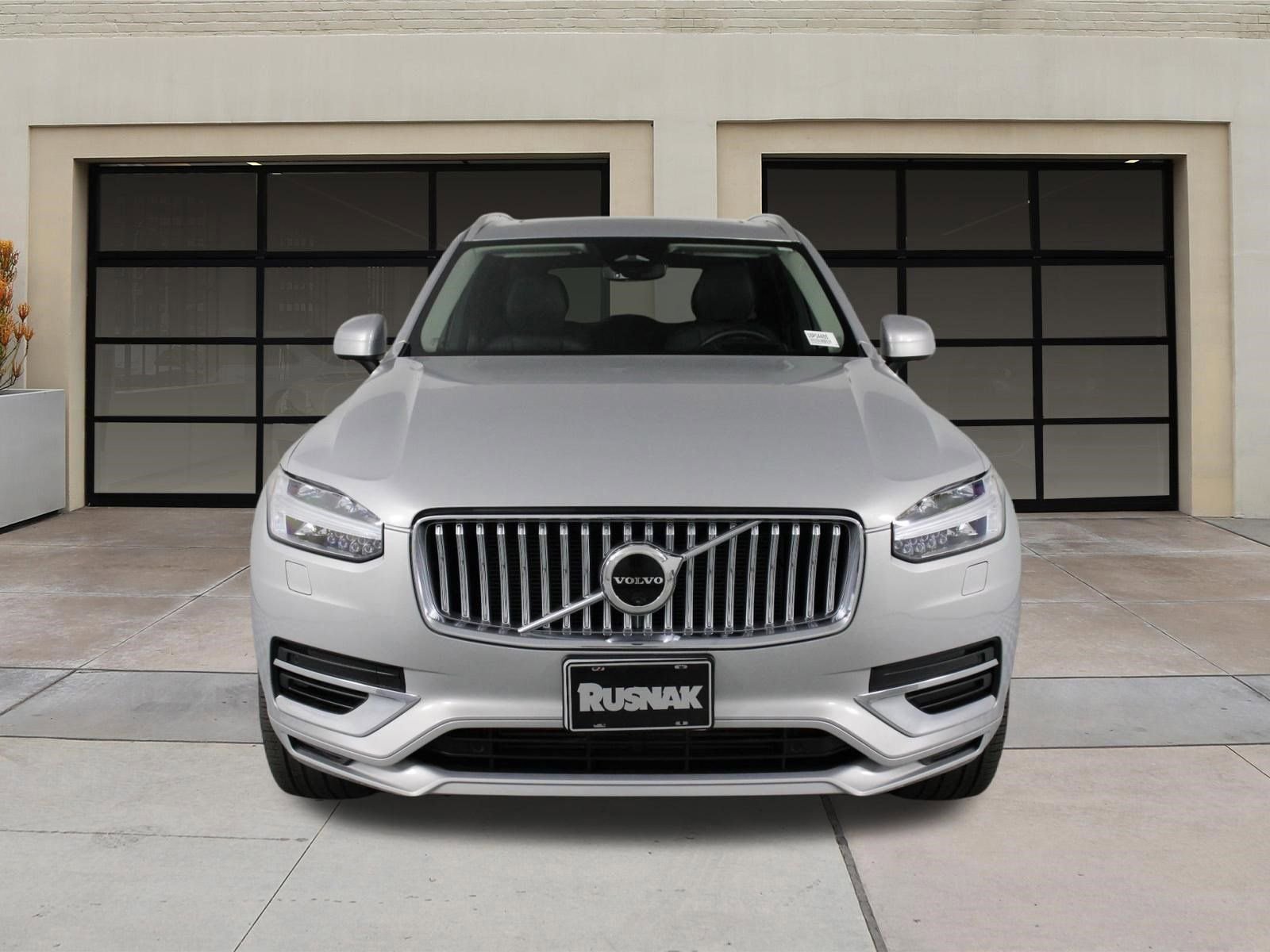 Used 2023 Volvo XC90 T8 Ultimate image 6