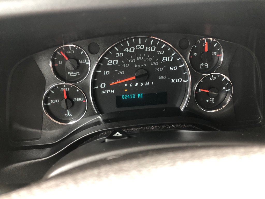 Used 2019 Chevrolet Express 3500 w/ Driver Convenience Package RWD image 34