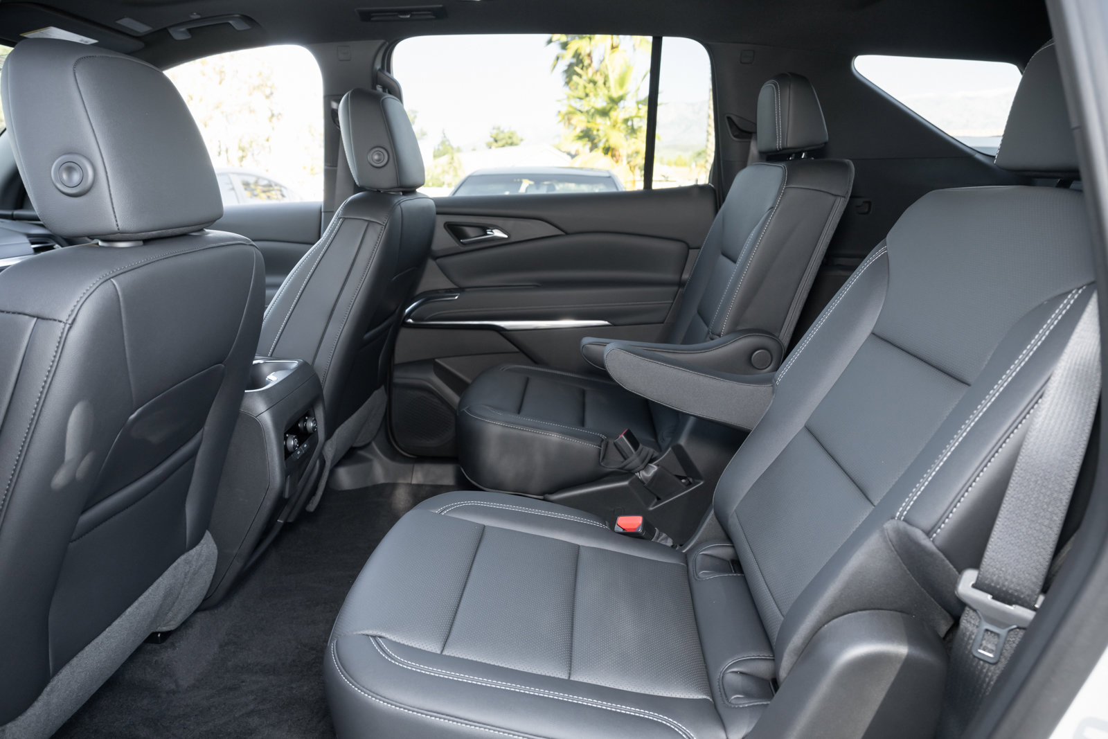 New 2026 Chevrolet Traverse LT image 33