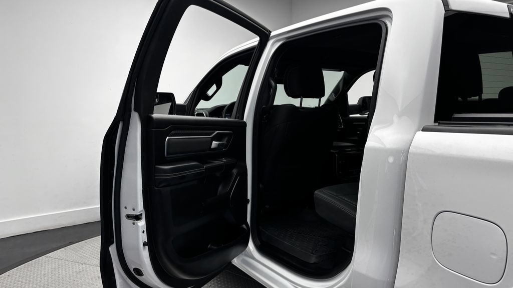 Used 2025 RAM 1500 Big Horn AWD/4WD image 36