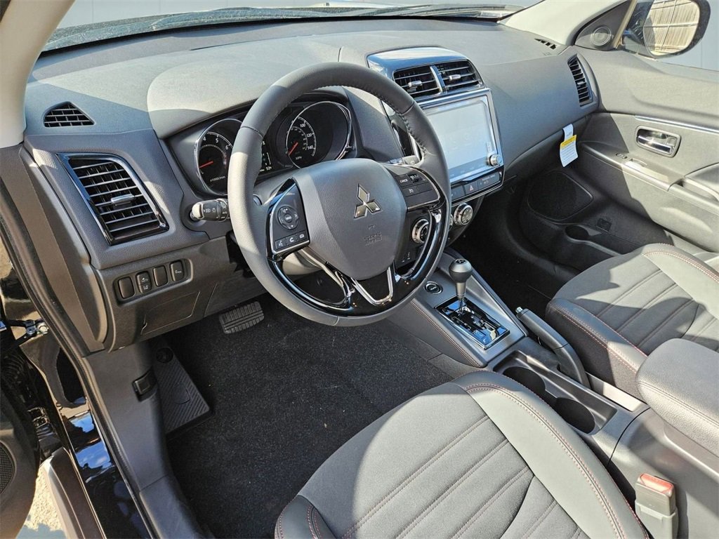 New 2025 Mitsubishi Outlander Sport SE image 11