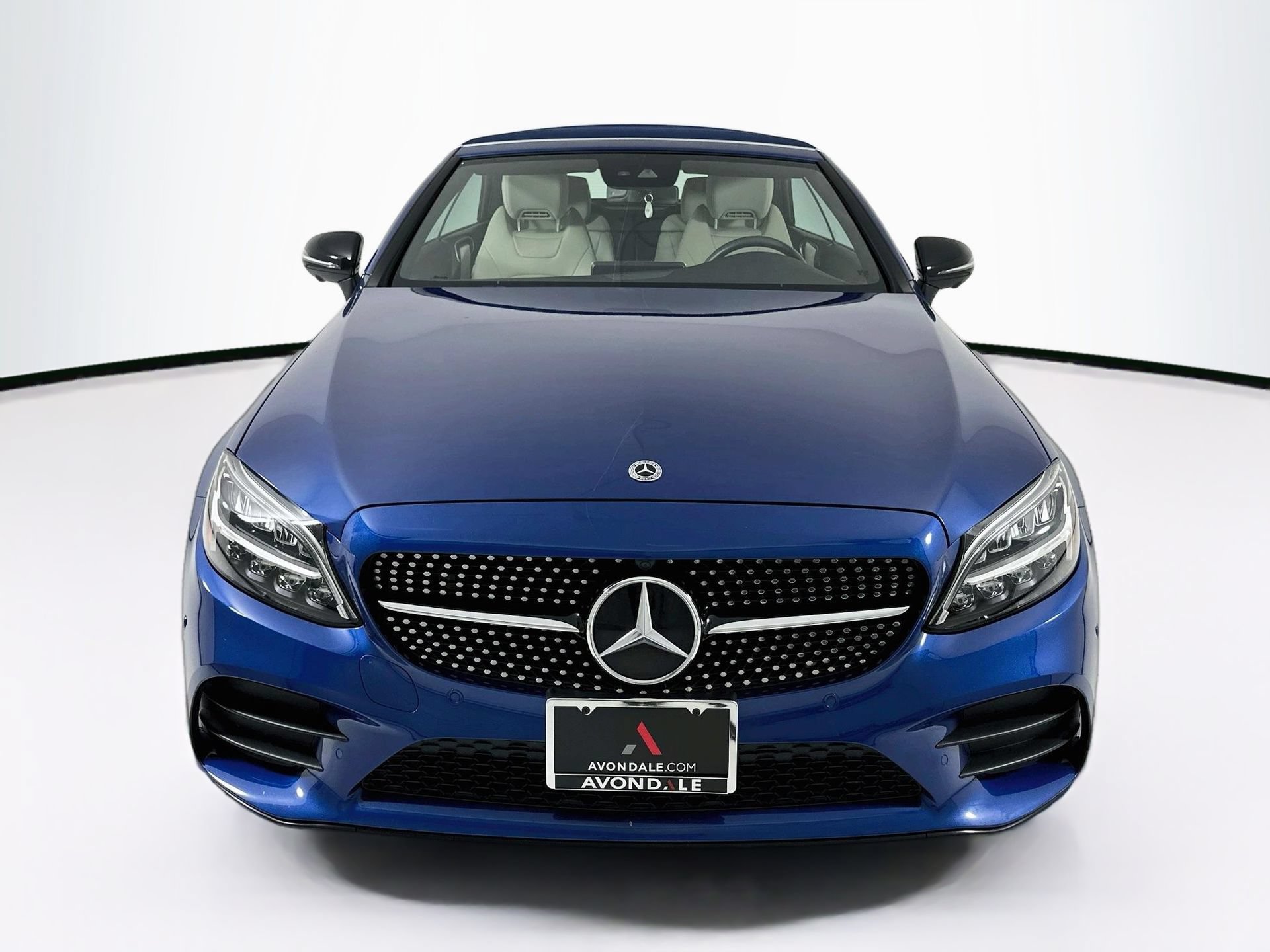 Used 2023 Mercedes-Benz C 300 Cabriolet image 2