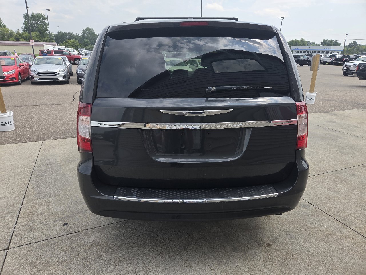 Used 2012 Chrysler Town & Country Touring w/ Entertainment Group #1 image 6
