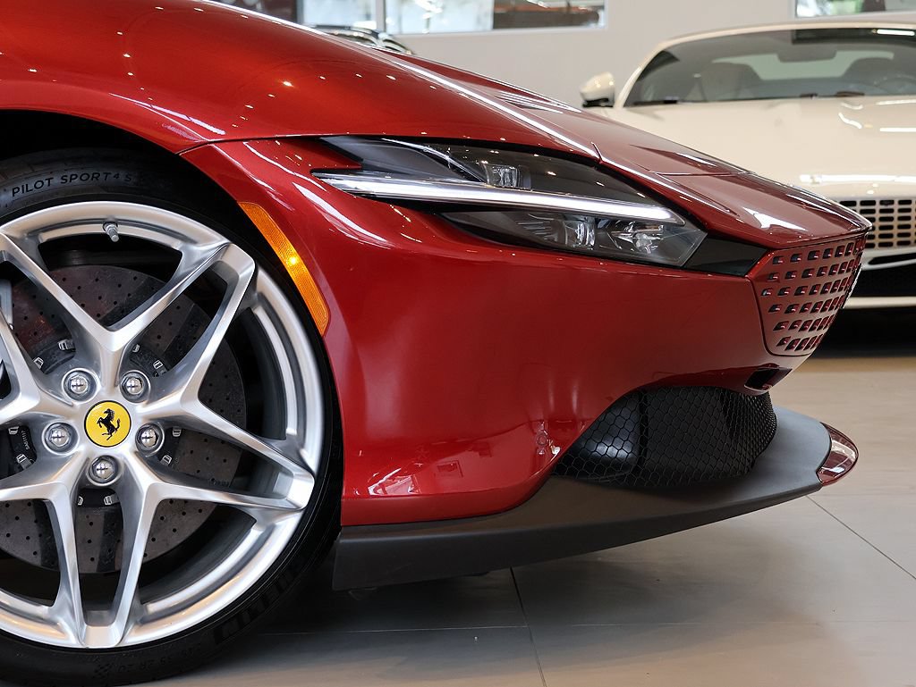 Certified 2022 Ferrari Roma RWD image 34