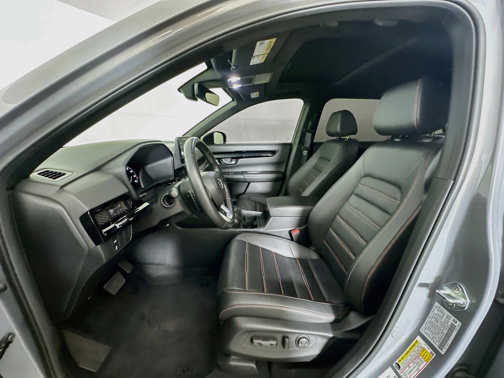 Used 2023 Honda CR-V Sport Touring image 13