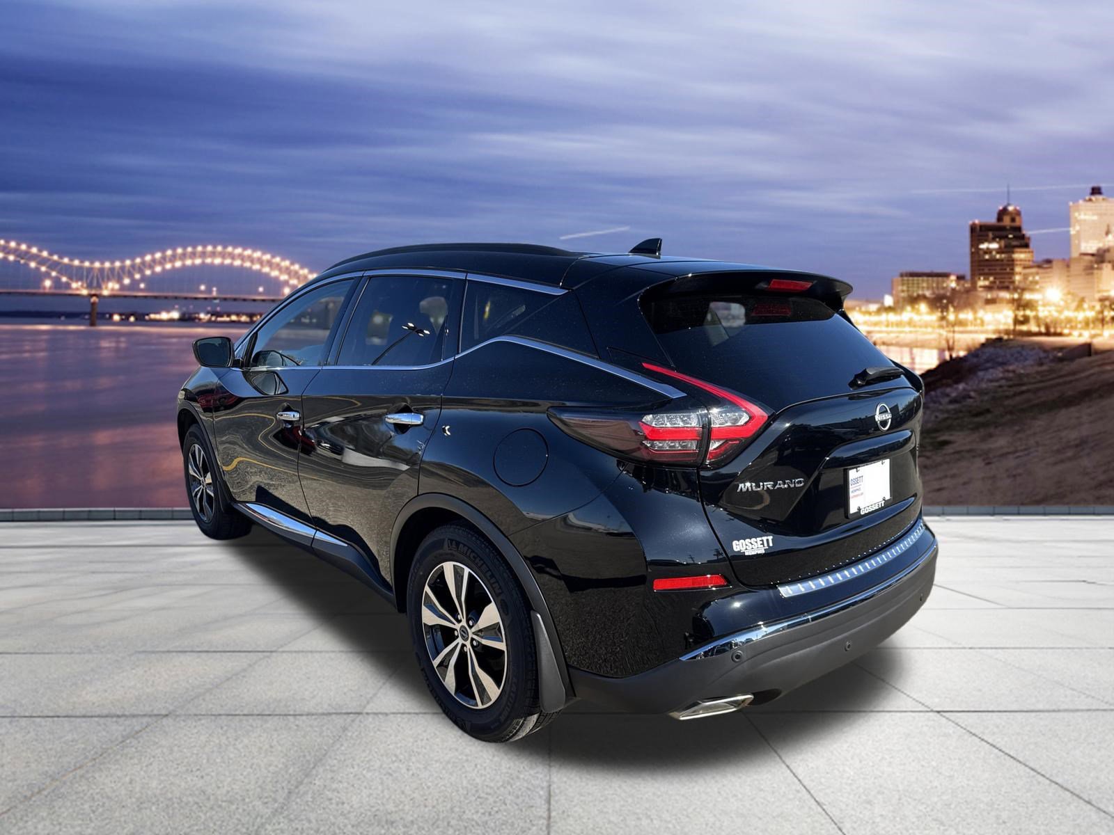 Used 2024 Nissan Murano SV image 3