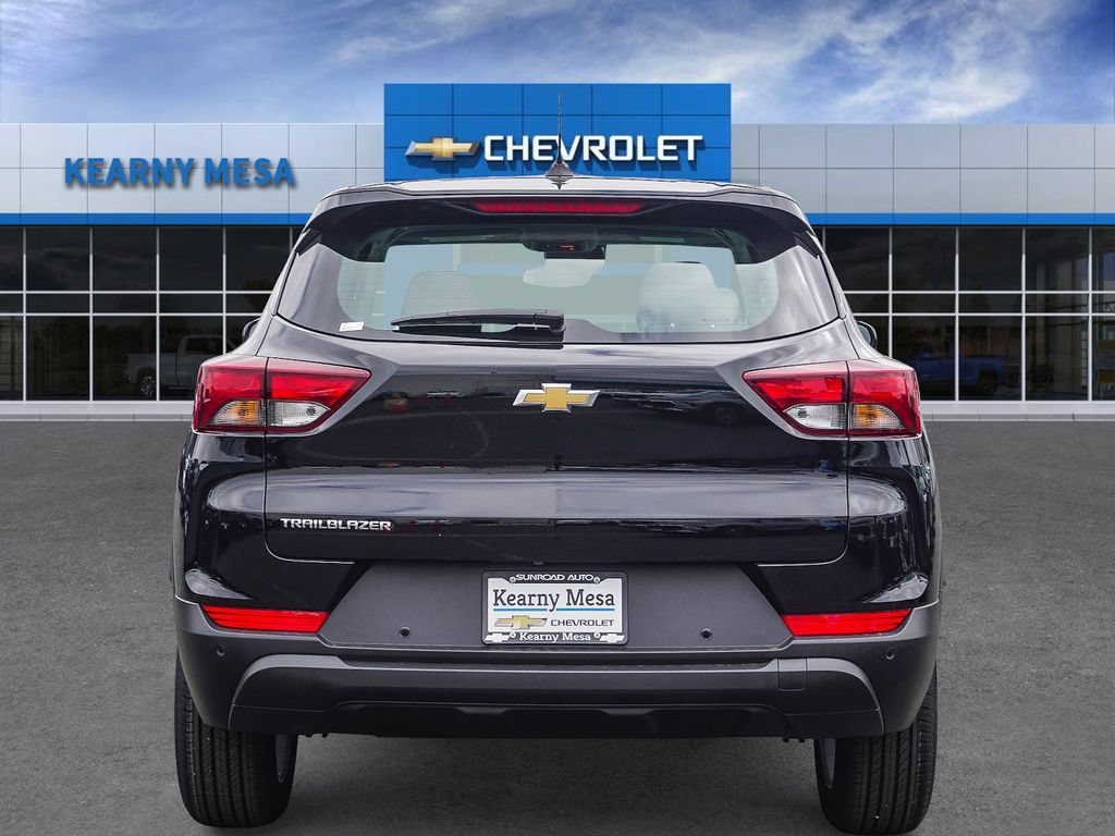 New 2026 Chevrolet TrailBlazer LS w/ LS Confidence Package FWD image 5