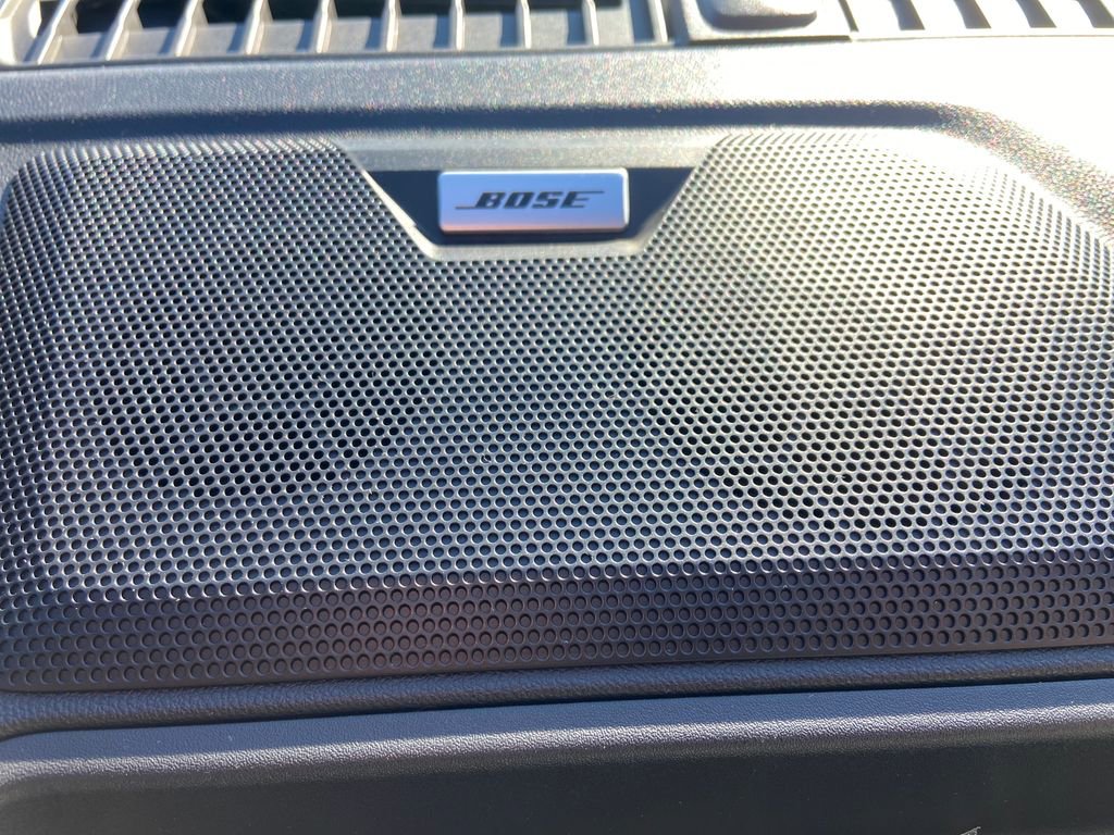 Used 2024 Chevrolet Colorado LT w/ LT Convenience Package II AWD/4WD image 27