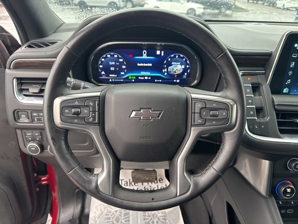 Used 2022 Chevrolet Suburban Z71 w/ Luxury Package AWD/4WD image 13