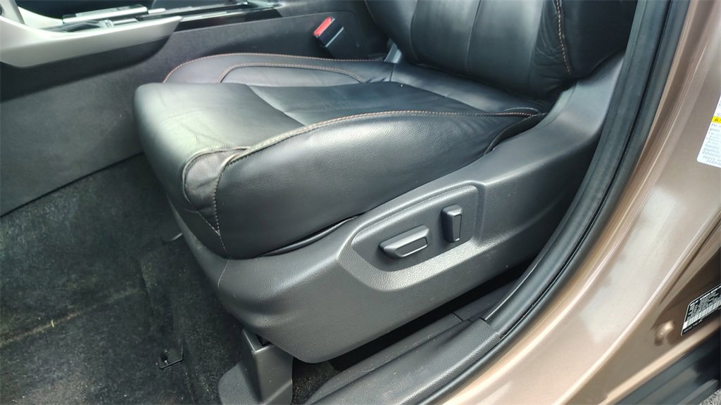 Used 2019 Mitsubishi Eclipse Cross SEL image 10