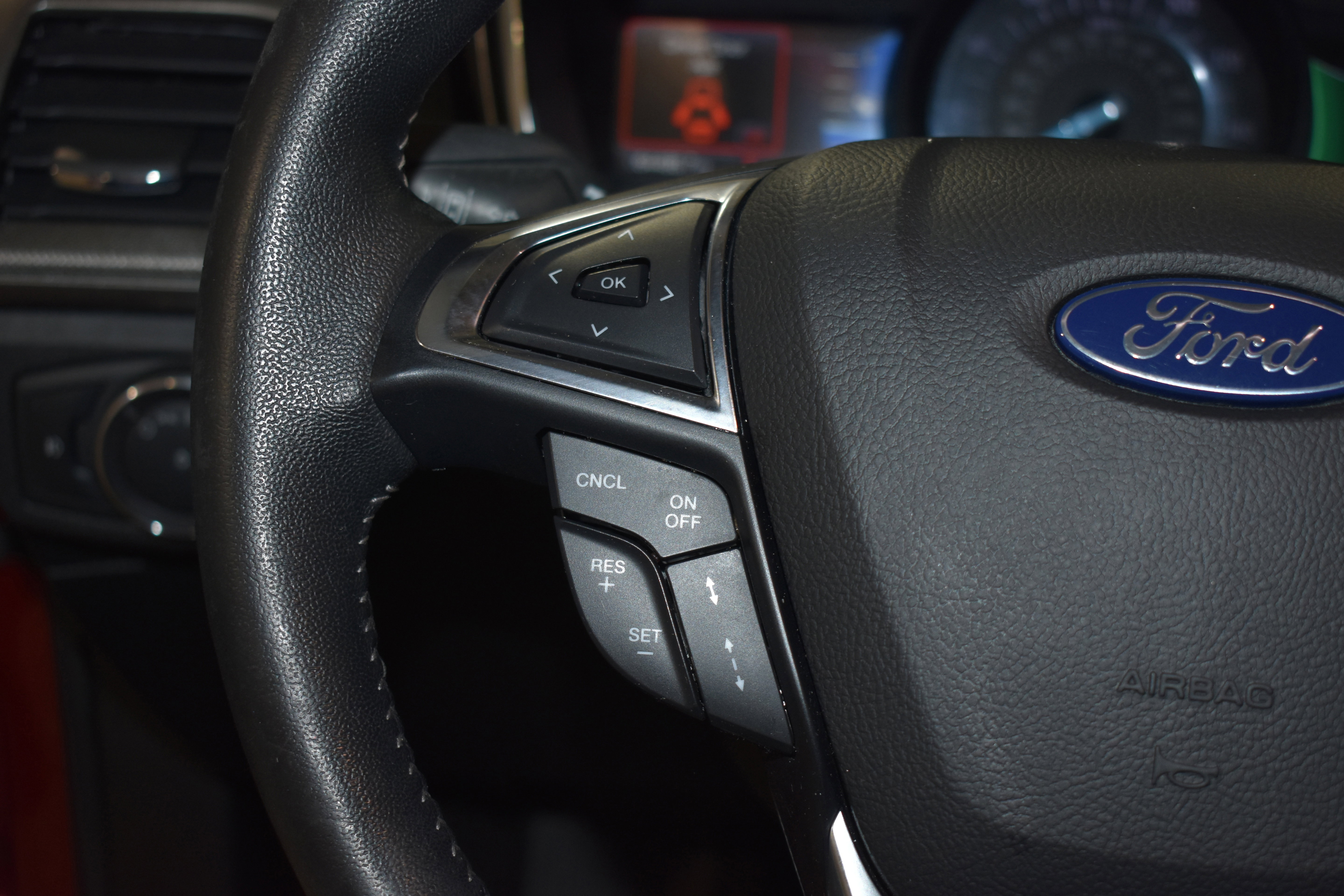 Used 2020 Ford Fusion SE w/ Equipment Group 151A image 14