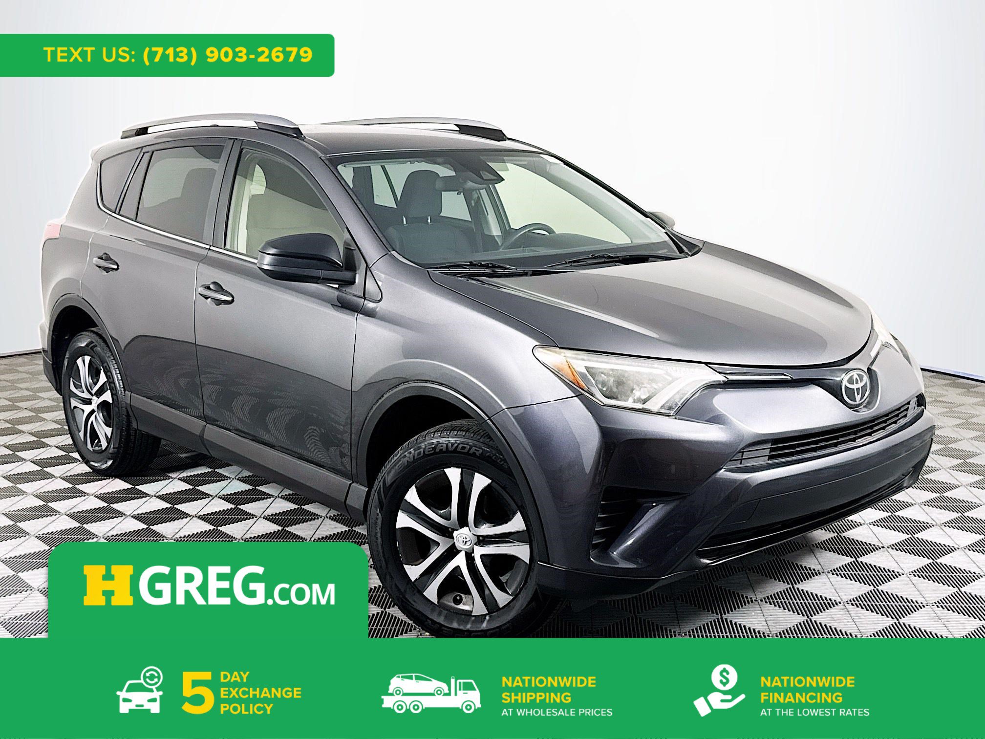 Used 2017 Toyota RAV4 LE FWD video 1