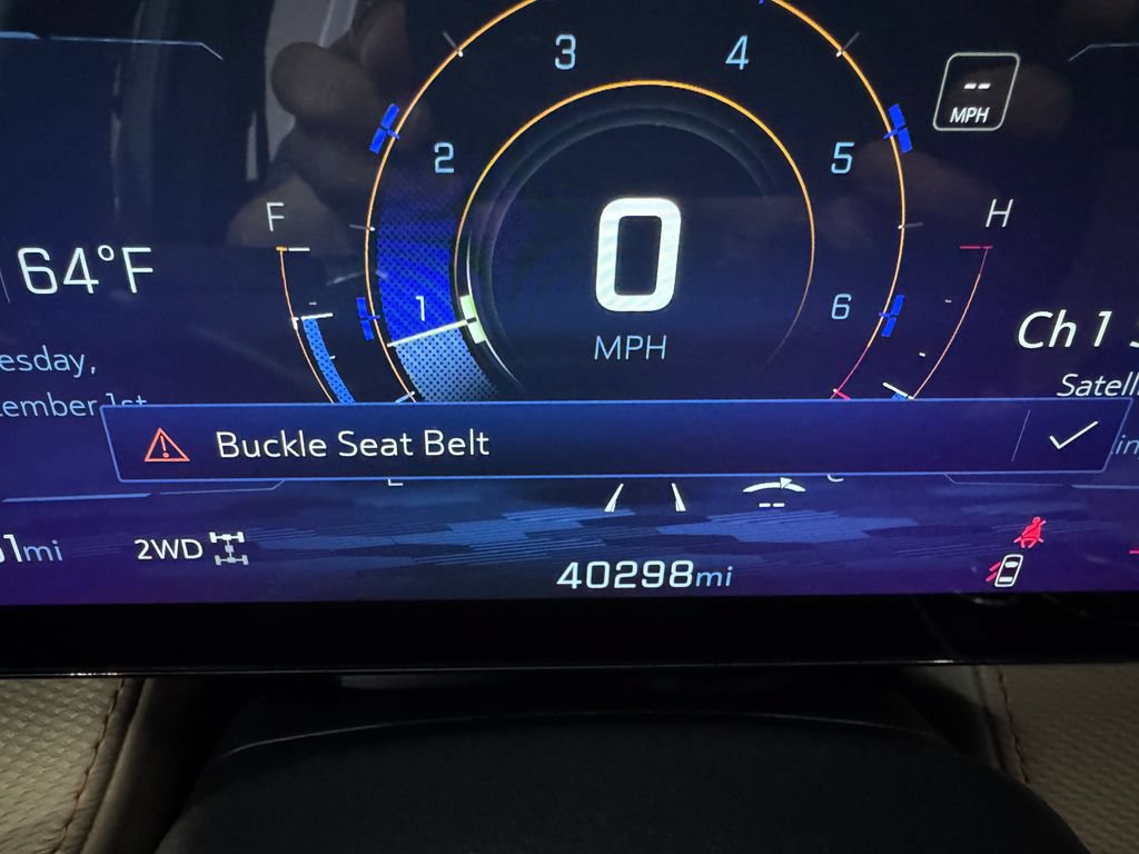 Certified 2025 Chevrolet Equinox ACTIV w/ Safety and Technology Package AWD/4WD image 16