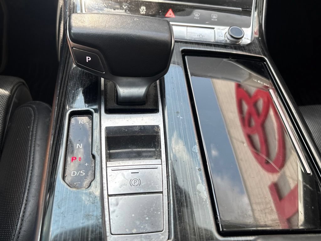 Used 2019 Audi A8 L 3.0T w/ Executive Package AWD/4WD image 16