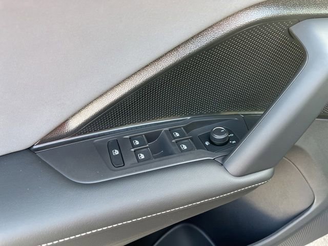 New 2026 Volkswagen Tiguan SE R-Line image 7