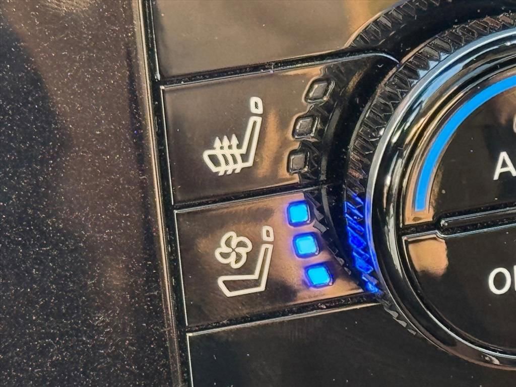 Certified 2024 Nissan Pathfinder Platinum image 22