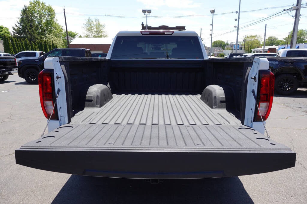 Used 2023 GMC Sierra 1500 Pro w/ Graphite Edition AWD/4WD image 25