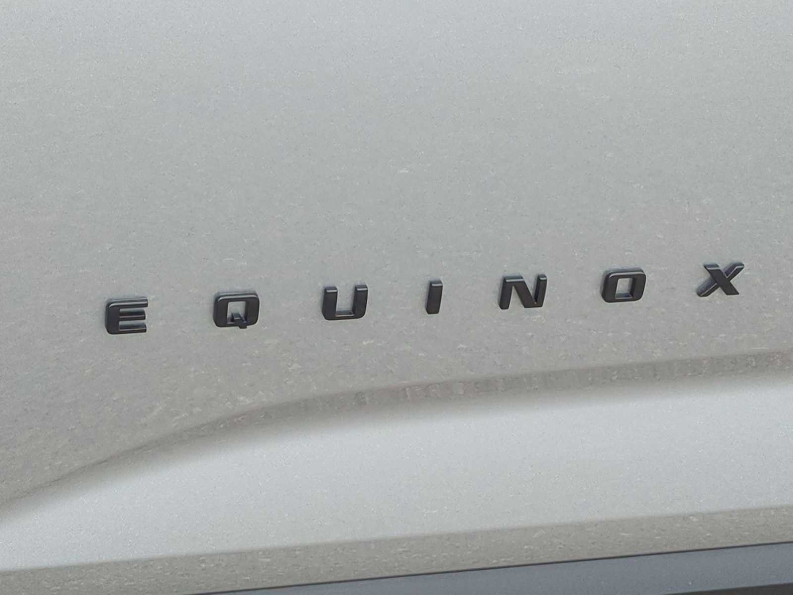 New 2027 Chevrolet Equinox RS FWD image 9