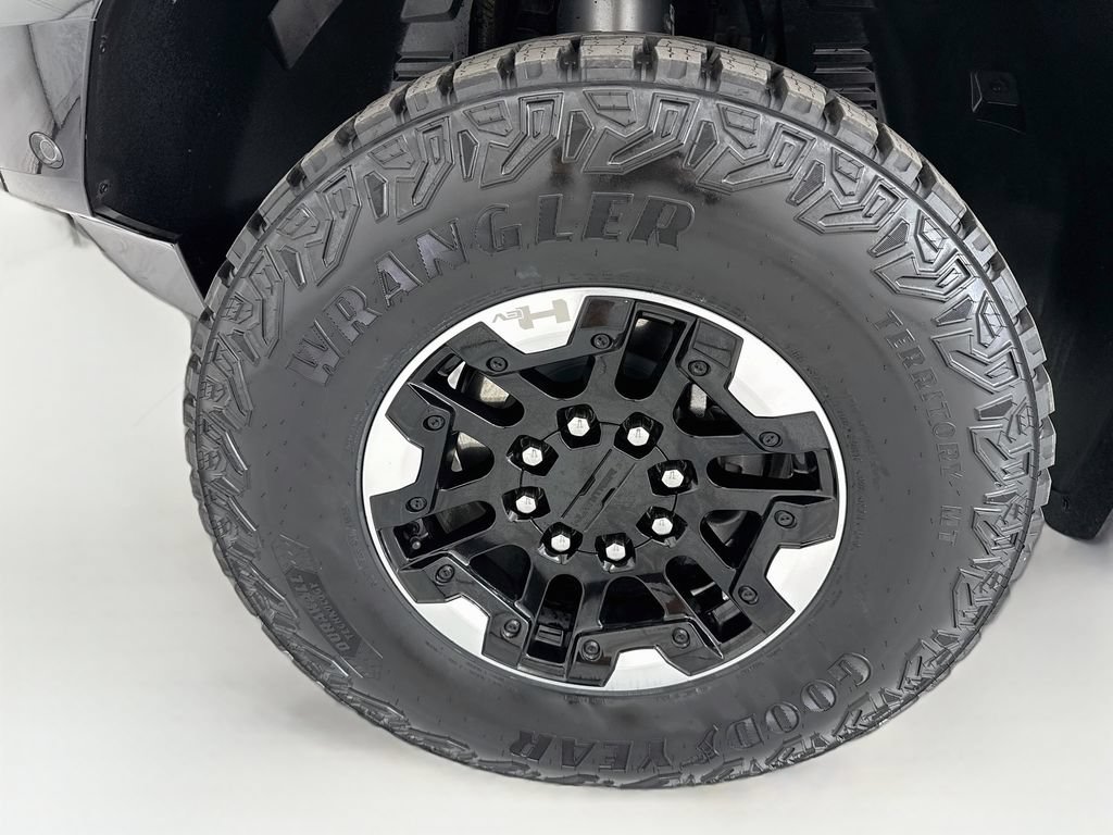 Used 2024 GMC Hummer EV 3X w/ Extreme Off-Road Package AWD/4WD image 29