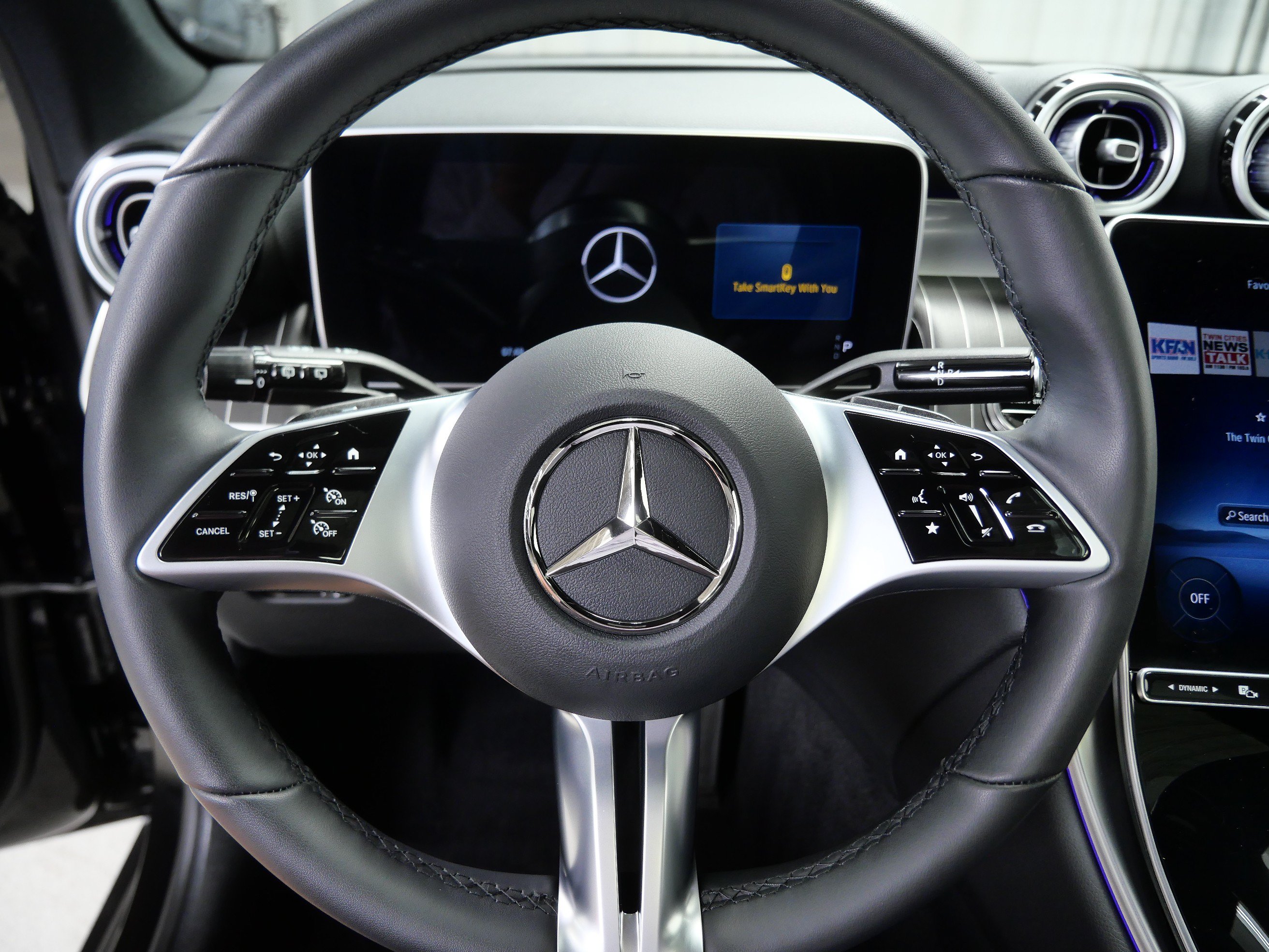 Certified 2026 Mercedes-Benz GLC 300 4MATIC image 21