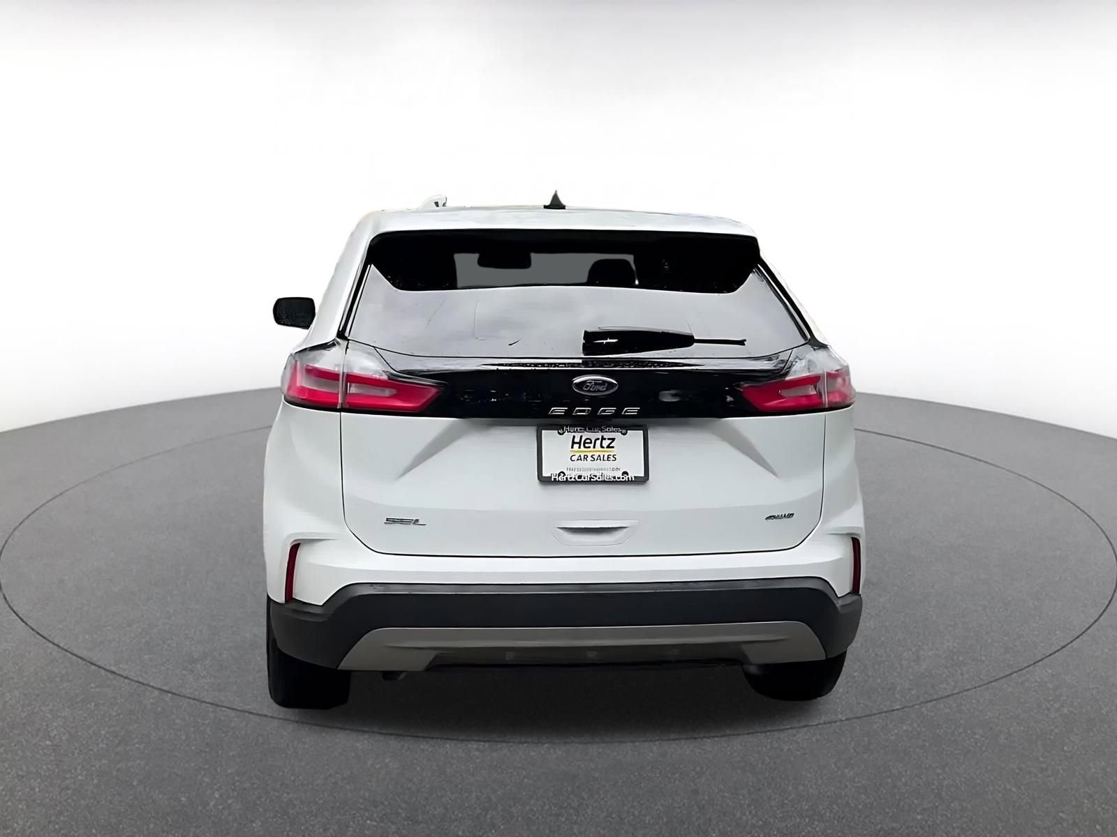 Used 2024 Ford Edge SEL image 12