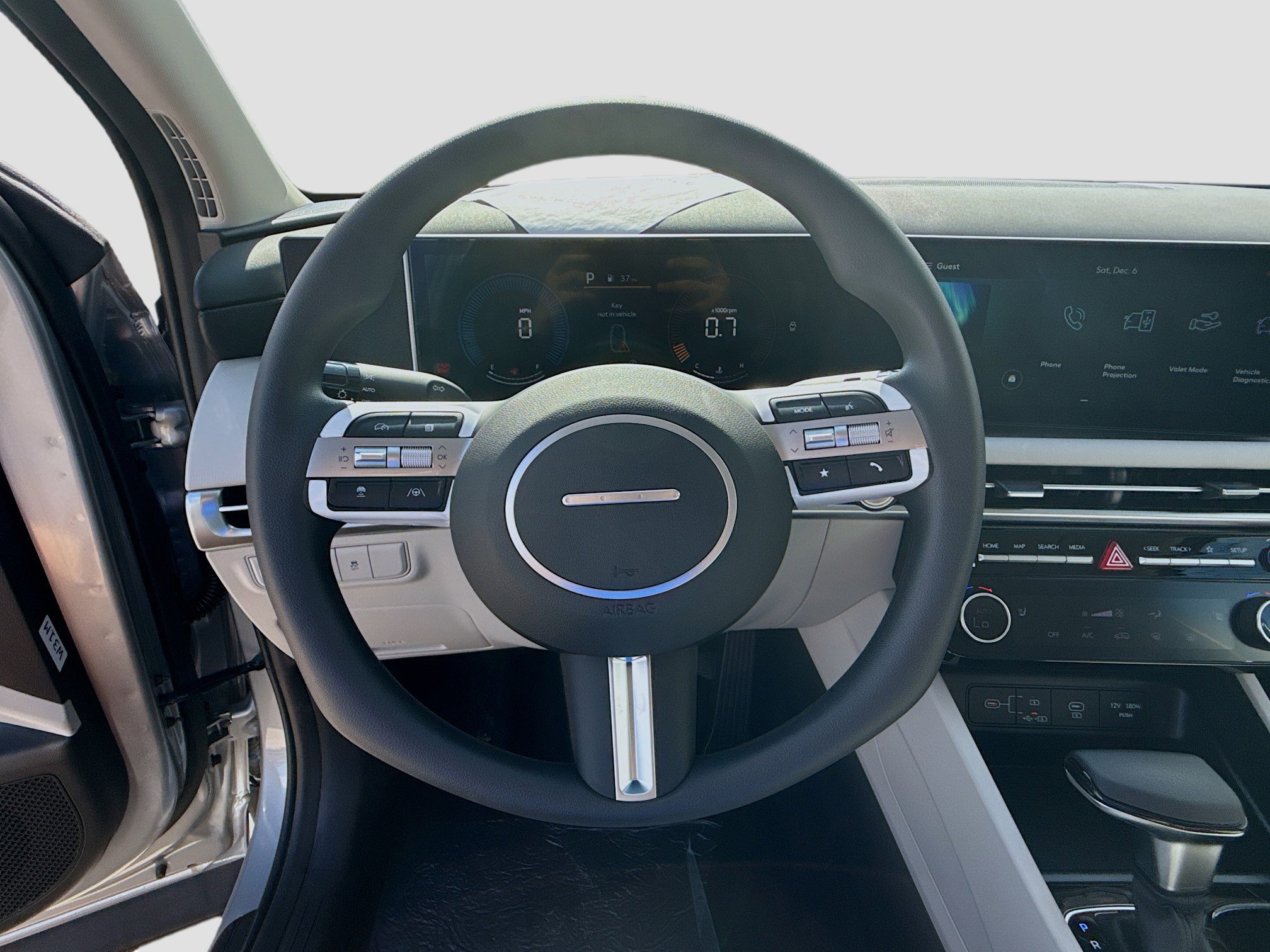 New 2026 Hyundai Tucson SEL image 8