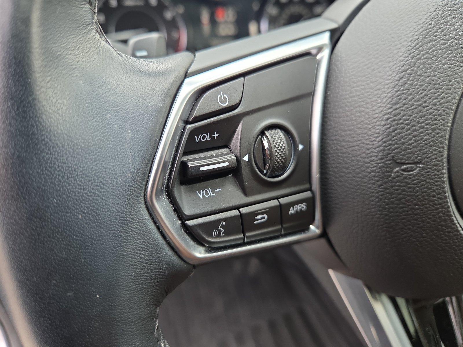 Used 2023 Acura RDX w/ Technology Package FWD image 12