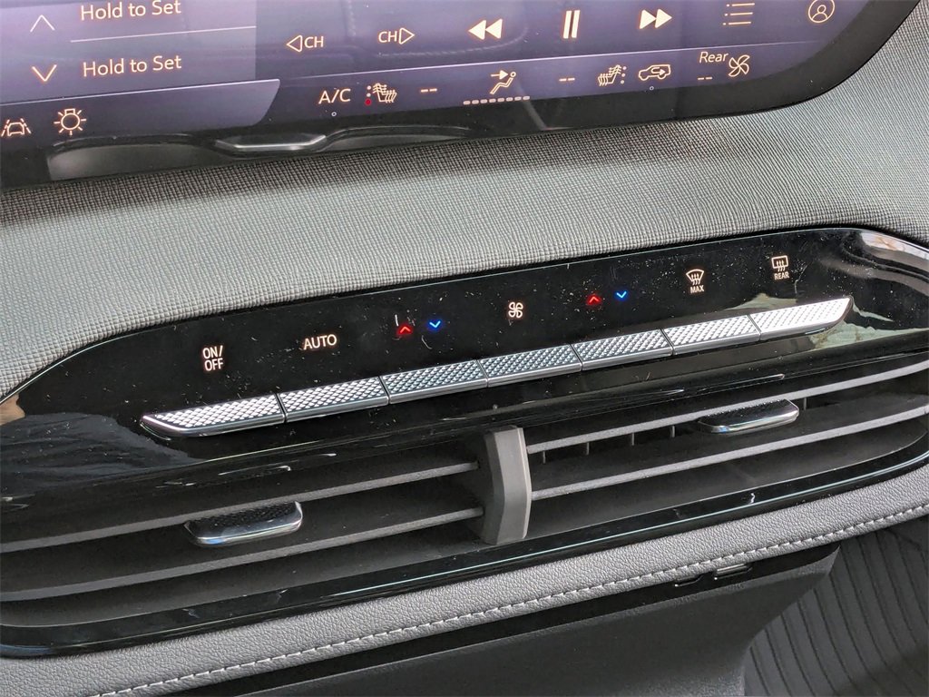 New 2025 Buick Enclave Sport Touring w/ LPO, Floor Liner Package image 19