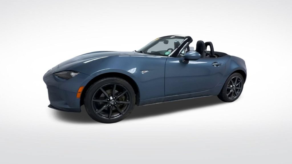 Used 2016 MAZDA MX-5 Miata Grand Touring RWD image 4