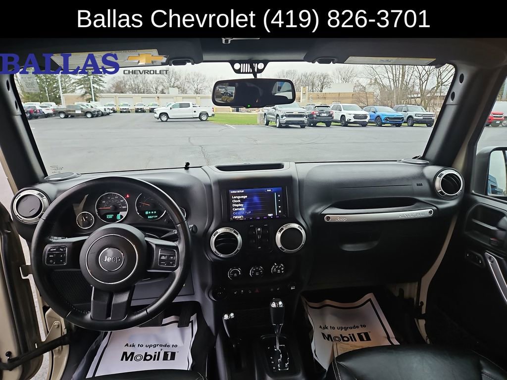 Used 2017 Jeep Wrangler Unlimited Rubicon w/ Cold Weather Group image 21